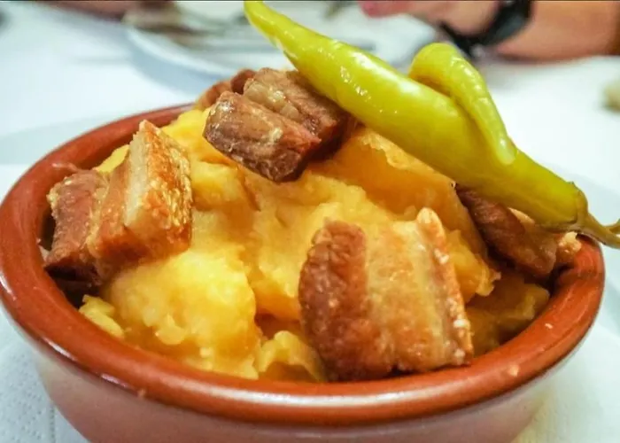 La Calleja De Hurdes Trcc00555