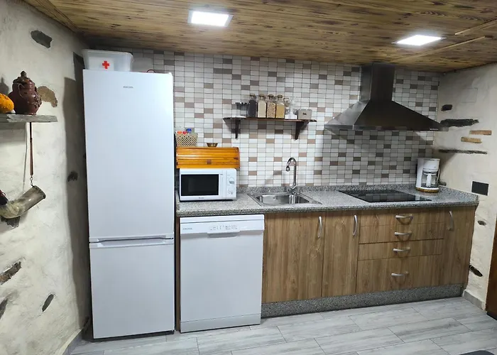 La Calleja De Hurdes Trcc00555